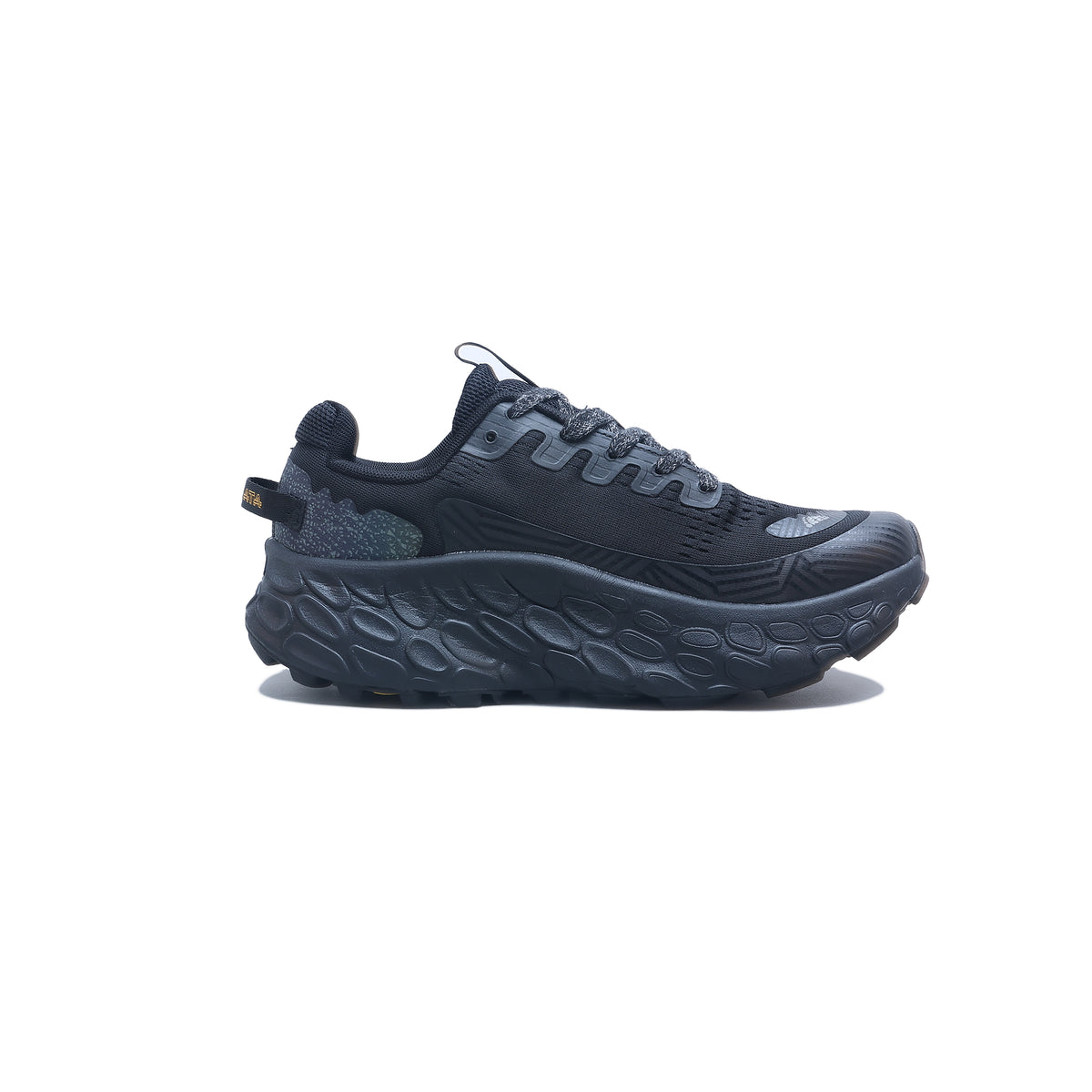 Traceable Dune Runner Dark Grey – Lateral View